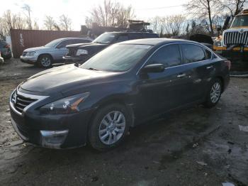  Salvage Nissan Altima