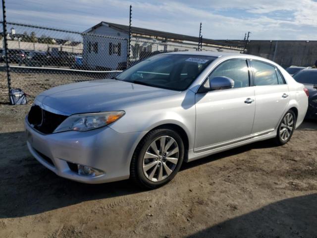  Salvage Toyota Avalon