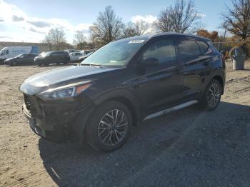  Salvage Hyundai TUCSON