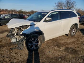  Salvage Toyota Highlander