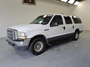  Salvage Ford Excursion