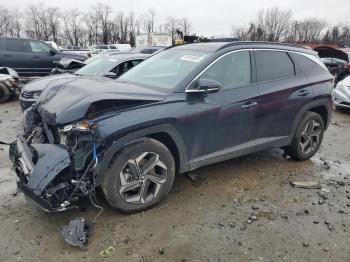  Salvage Hyundai TUCSON