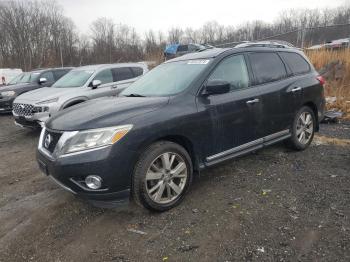  Salvage Nissan Pathfinder