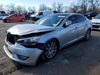  Salvage Kia Cadenza