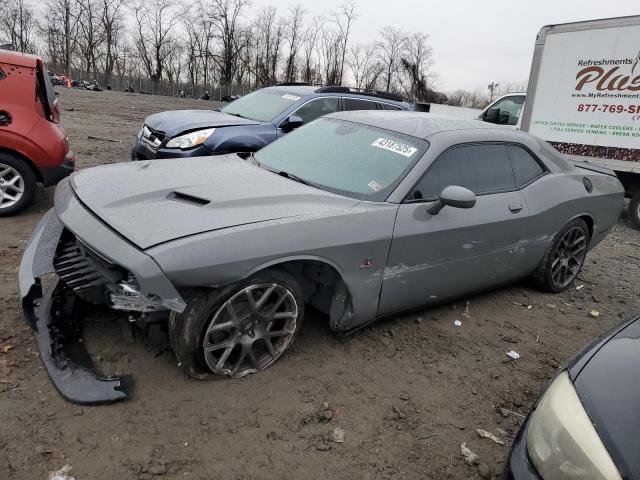  Salvage Dodge Challenger