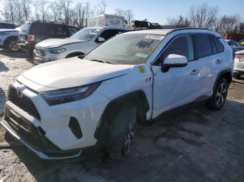  Salvage Toyota RAV4