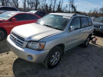  Salvage Toyota Highlander