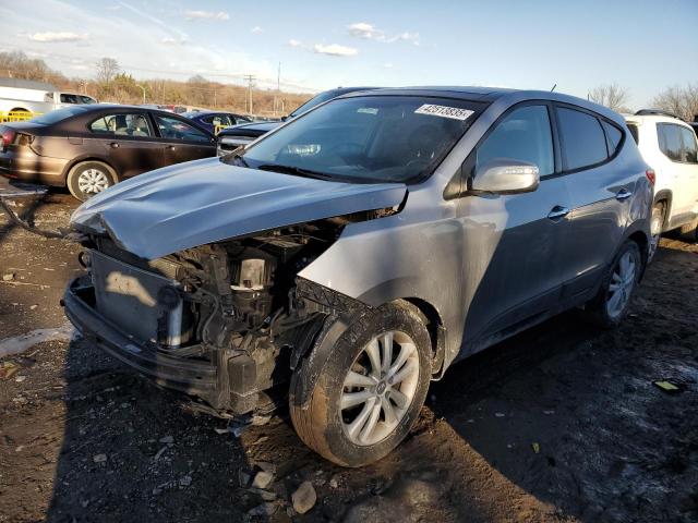  Salvage Hyundai TUCSON