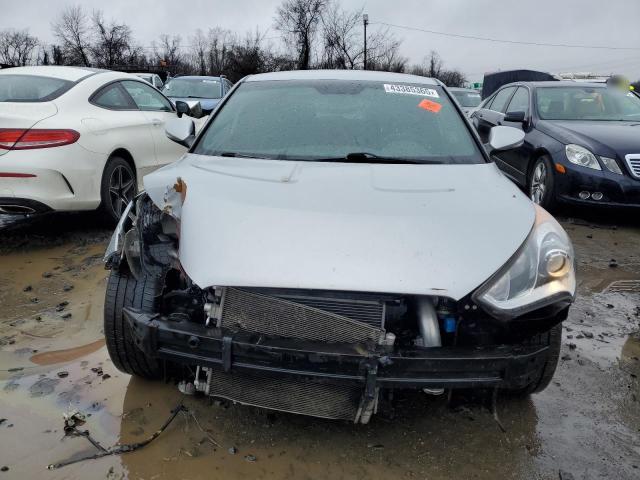 Hyundai VELOSTER Turbo Image 2