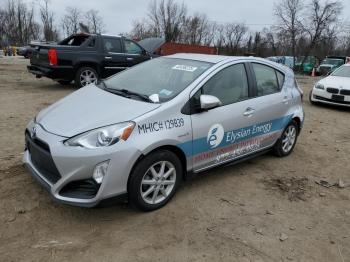  Salvage Toyota Prius