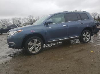  Salvage Toyota Highlander