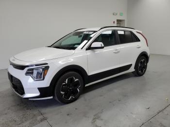  Salvage Kia Niro