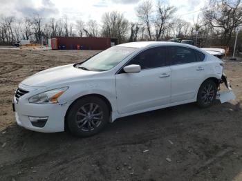  Salvage Nissan Altima