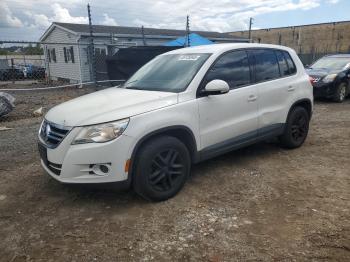  Salvage Volkswagen Tiguan