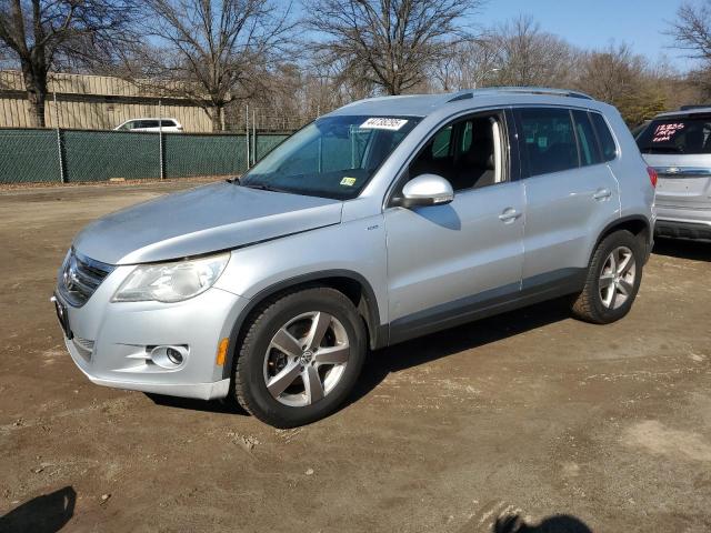  Salvage Volkswagen Tiguan