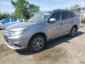 Salvage Mitsubishi Outlander