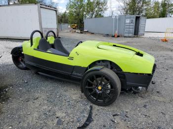  Salvage Vand Trike