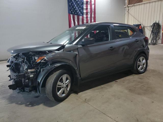  Salvage Nissan Kicks