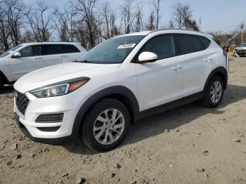  Salvage Hyundai TUCSON