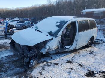  Salvage Dodge Caravan