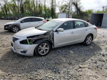  Salvage Nissan Altima