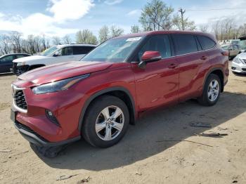  Salvage Toyota Highlander