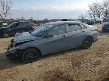 Salvage Hyundai ELANTRA