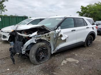  Salvage Ford Explorer