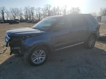  Salvage Ford Explorer