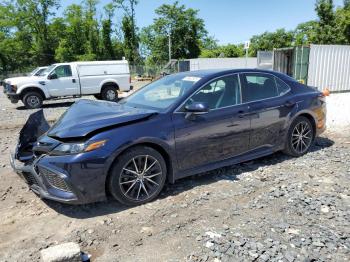  Salvage Toyota Camry