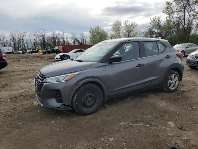  Salvage Nissan Kicks