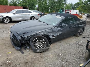  Salvage Ford Mustang