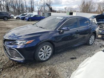  Salvage Toyota Camry
