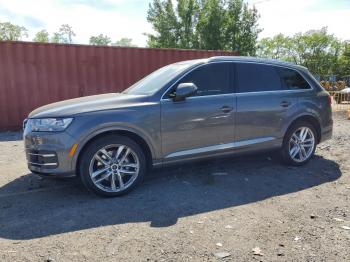  Salvage Audi Q7