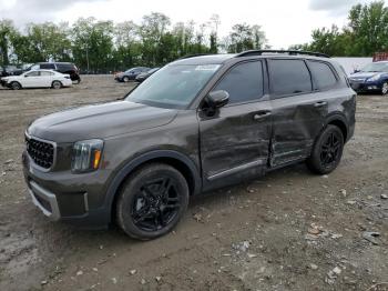 Salvage Kia Telluride