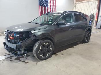  Salvage Kia Niro