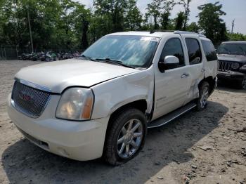  Salvage GMC Yukon