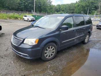  Salvage Chrysler Minivan