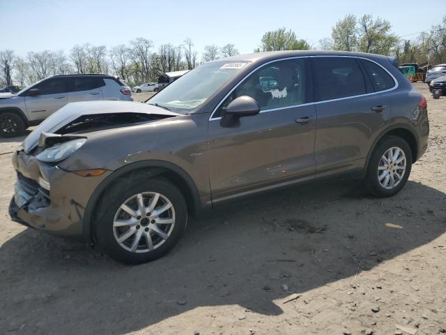  Salvage Porsche Cayenne
