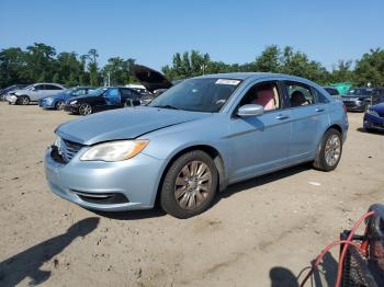  Salvage Chrysler 200