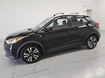  Salvage Nissan Kicks
