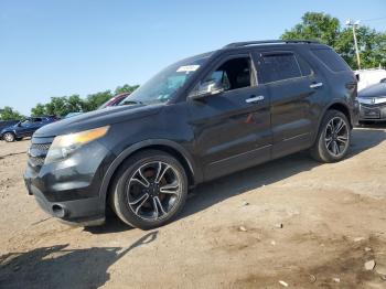  Salvage Ford Explorer