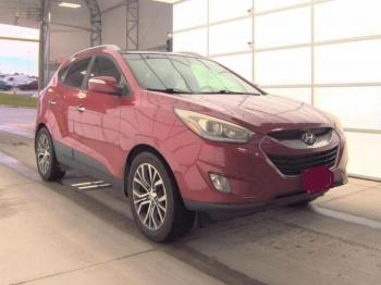  Salvage Hyundai TUCSON