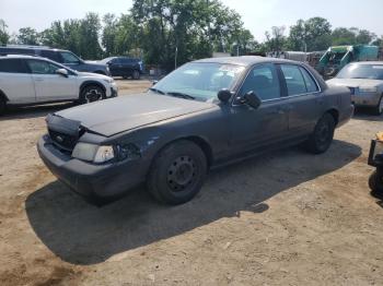  Salvage Ford Crown Vic