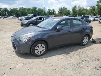  Salvage Toyota Yaris