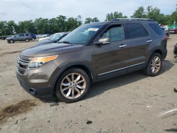  Salvage Ford Explorer