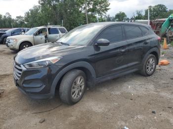  Salvage Hyundai TUCSON