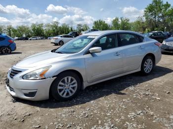  Salvage Nissan Altima