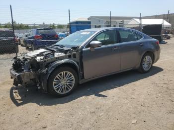  Salvage Lexus Es