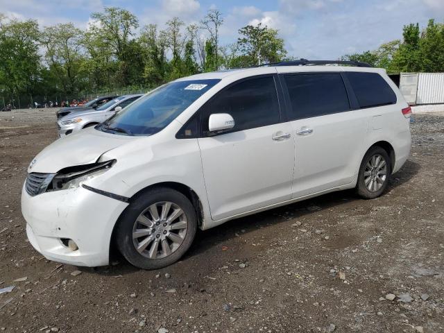 Salvage Toyota Sienna